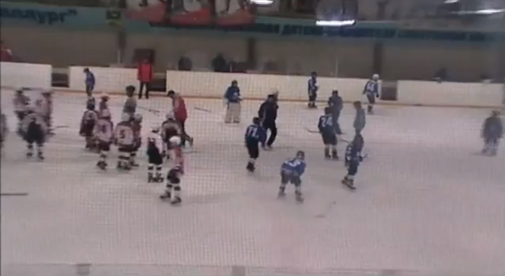 Hockey, Ryssland, 1 500 kg, Slagsmål
